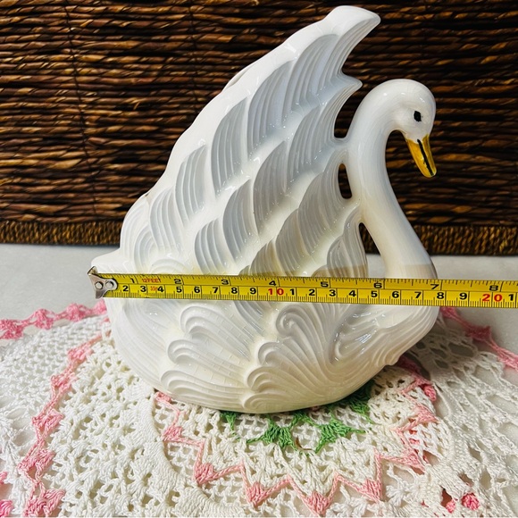 Vintage White Ceramic Swan Planter Mid-Century Modern Coastal Decor Elegant Bird - Picture 12 of 16